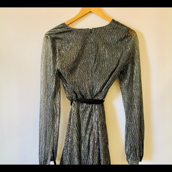 Banana Republic Metallic Faux Wrap Dress -NWT - Picture 5 of 11